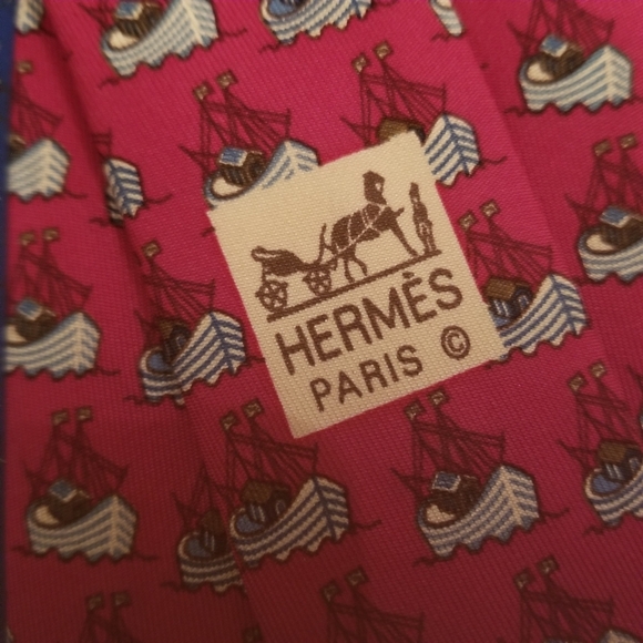 Vintage Hermes 100% Silk Tie - Picture 5 of 6